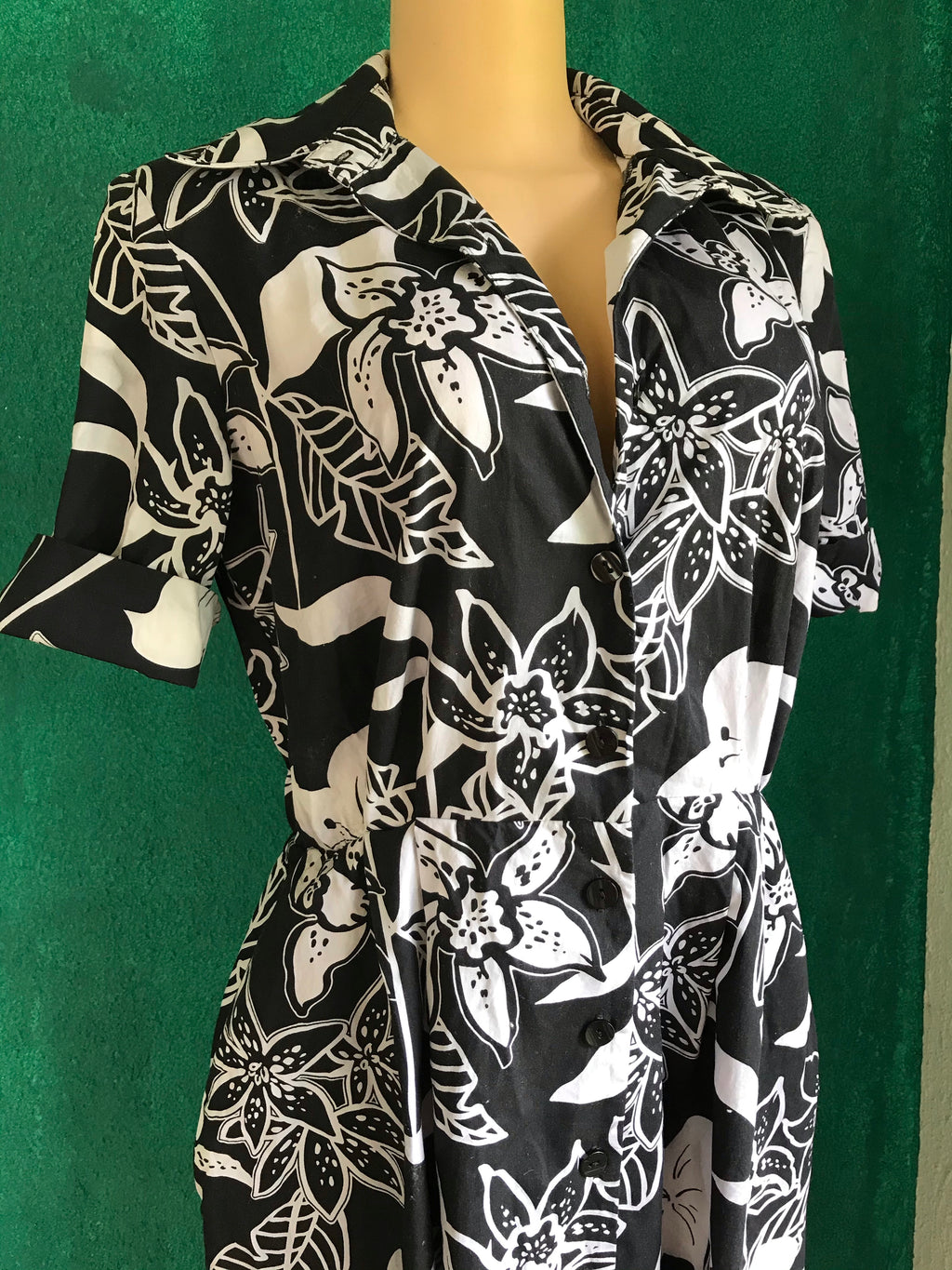 80s Vintage Sun Dress 100% Cotton Button Down B&W Flower