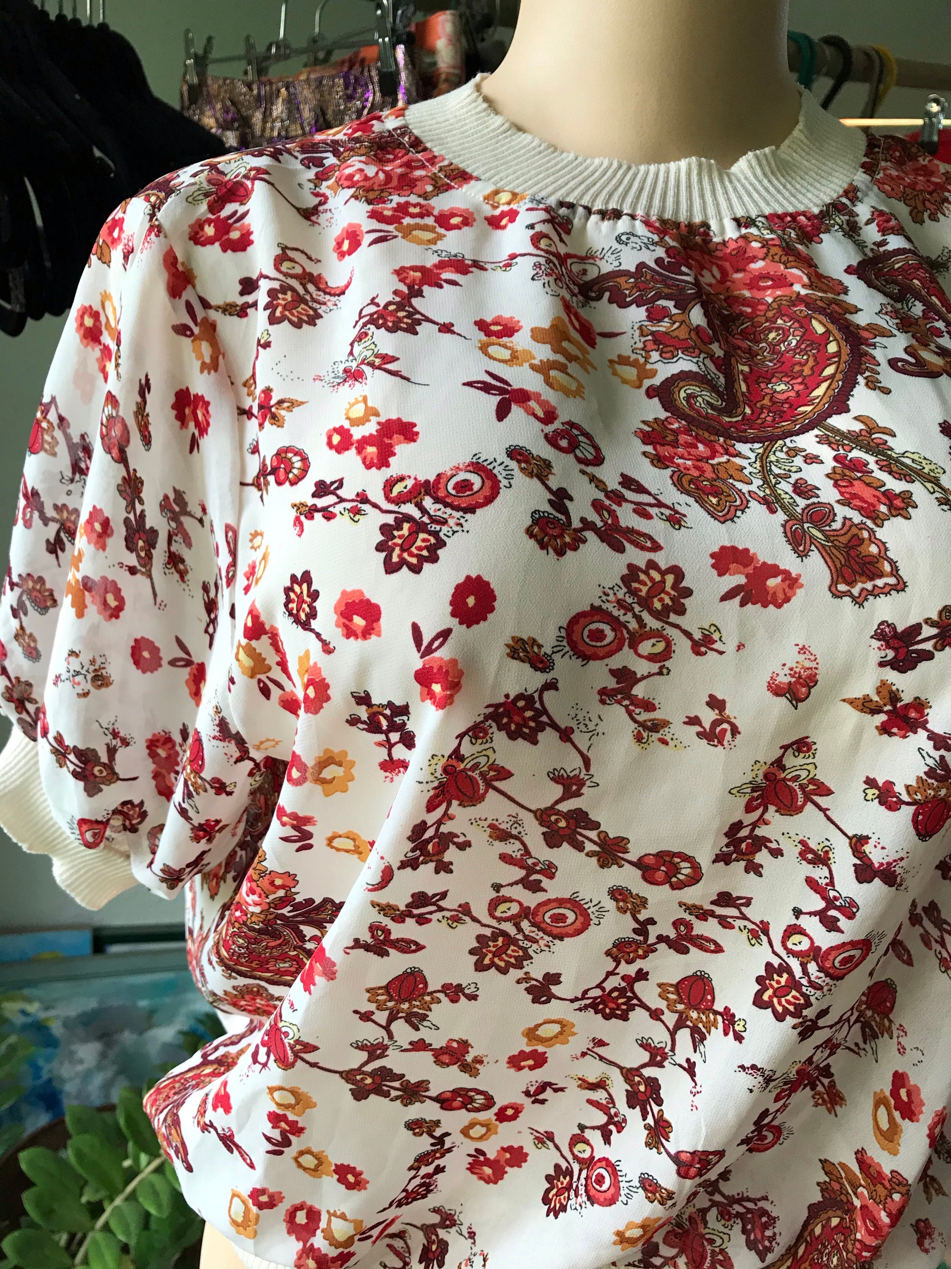 Vintage Floral Cuffed Blouse