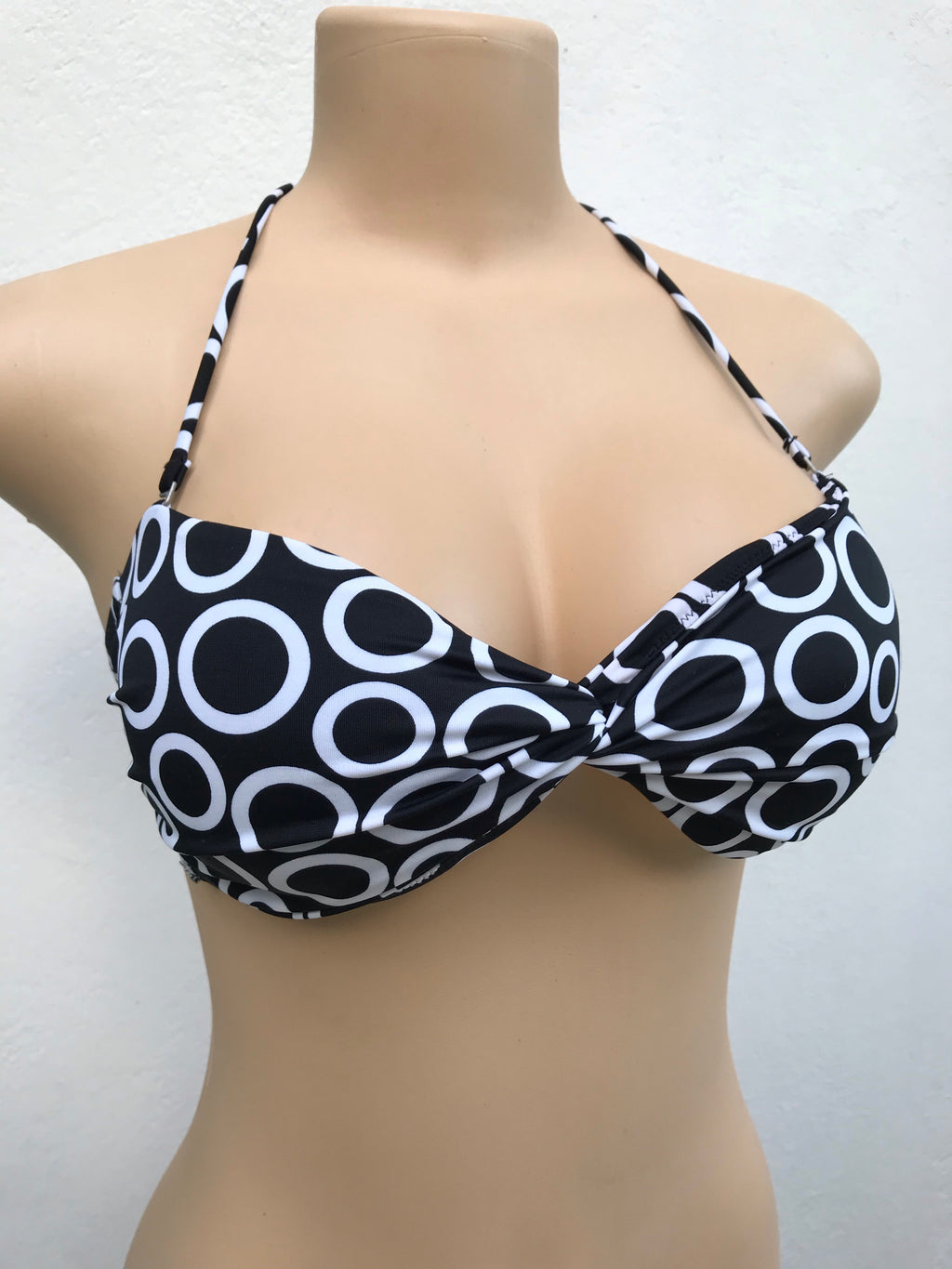 B&W Victoria's Secret Bikini Top M