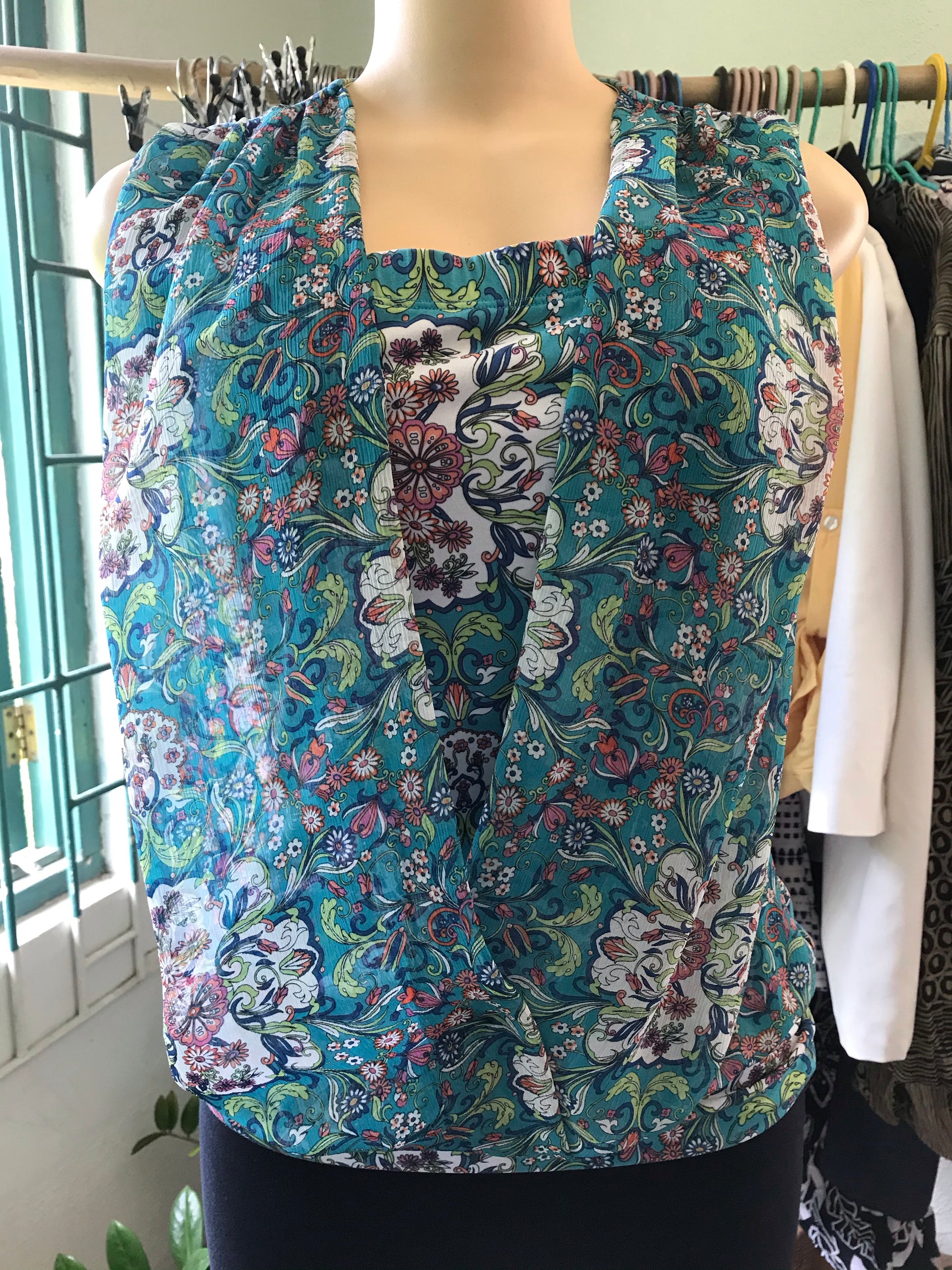 90s Vintage Aqua Floral Blouse